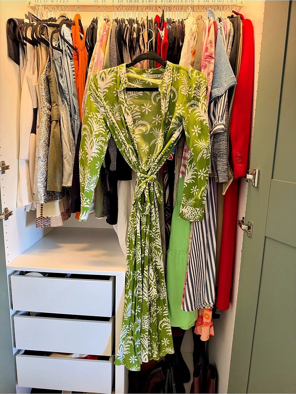 Zara Green and White Floral Button-Front Midi Dress
